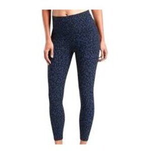 Athleta Salutation Stash Pocket II Printed 7/8 Tight - L Blue/Black Print